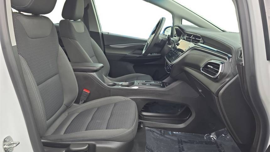 2023 Chevrolet Bolt - Images - 15