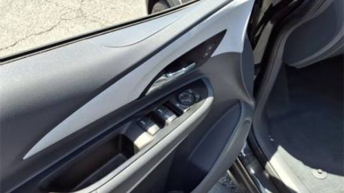 2021 Chevrolet Bolt - Images - 12