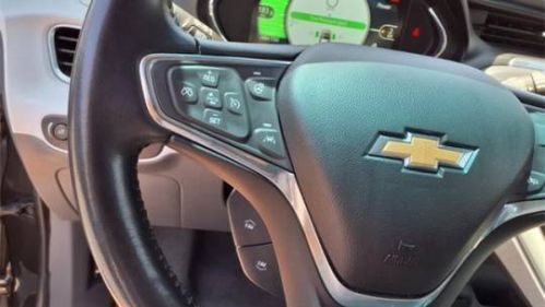 2021 Chevrolet Bolt - Images - 16