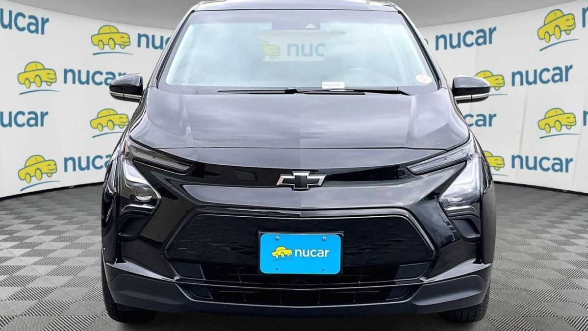 2023 Chevrolet Bolt - Images - 2