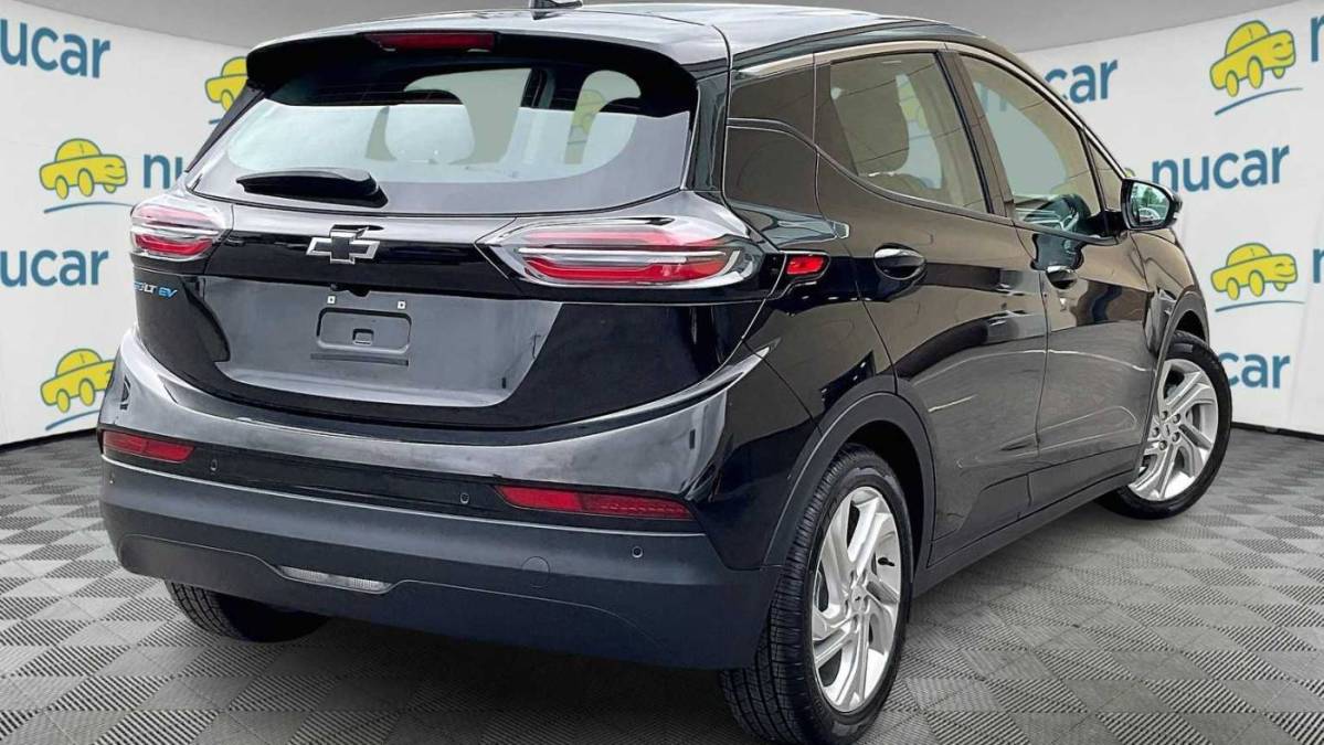2023 Chevrolet Bolt - Images - 6