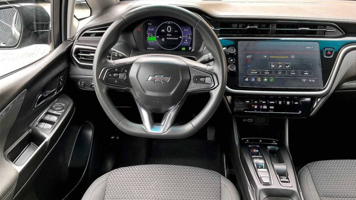 2023 Chevrolet Bolt - Images - 17