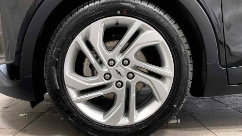 2023 Chevrolet Bolt - Images - 7
