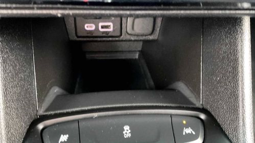2023 Chevrolet Bolt - Images - 26