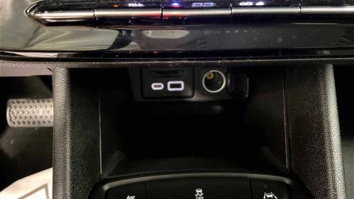2023 Chevrolet Bolt - Images - 25