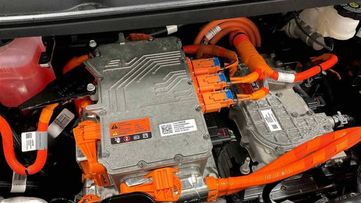 2023 Chevrolet Bolt - Images - 33