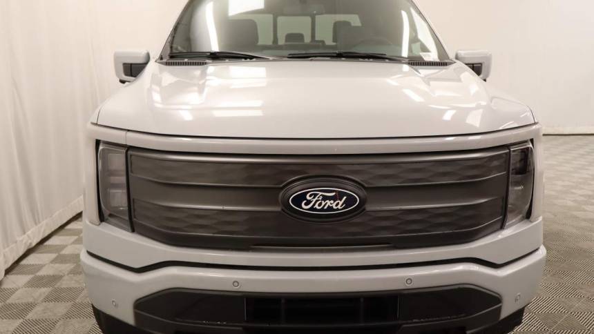 2025 Ford F-150 Lightning - Images - 4