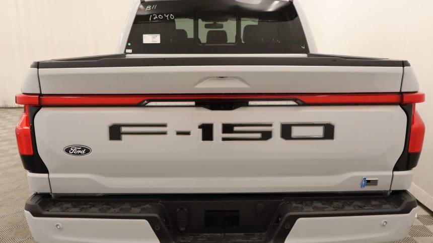 2025 Ford F-150 Lightning - Images - 5