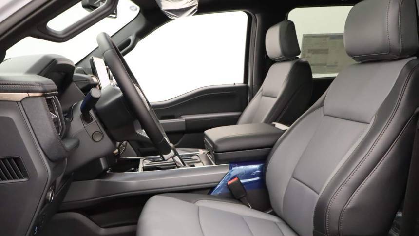 2025 Ford F-150 Lightning - Images - 16