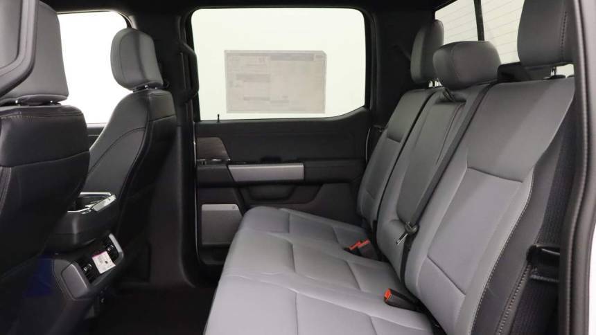 2025 Ford F-150 Lightning - Images - 17