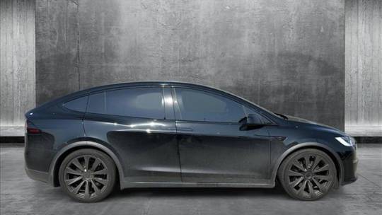 2023 Tesla Model X - Images - 4