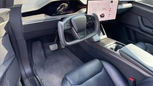2023 Tesla Model X - Images - 10