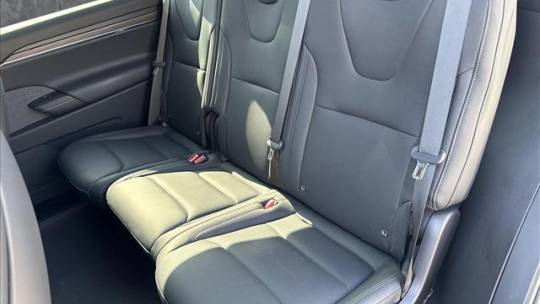 2023 Tesla Model X - Images - 14