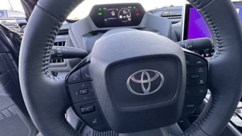 2025 Toyota bZ4X - Images - 12