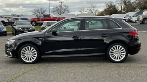 2017 Audi A3 Sportback e-tron - Images - 7