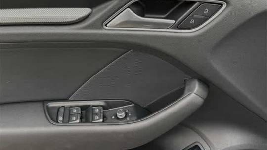 2017 Audi A3 Sportback e-tron - Images - 11