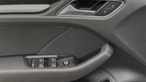 2017 Audi A3 Sportback e-tron - Images - 11