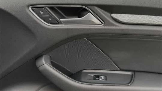 2017 Audi A3 Sportback e-tron - Images - 20