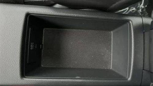 2017 Audi A3 Sportback e-tron - Images - 32