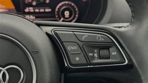 2017 Audi A3 Sportback e-tron - Images - 38