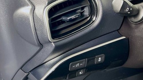 2018 Toyota Prius Prime - Images - 10