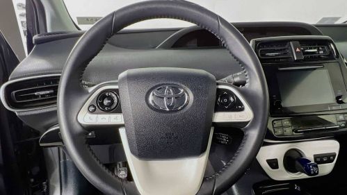 2018 Toyota Prius Prime - Images - 11