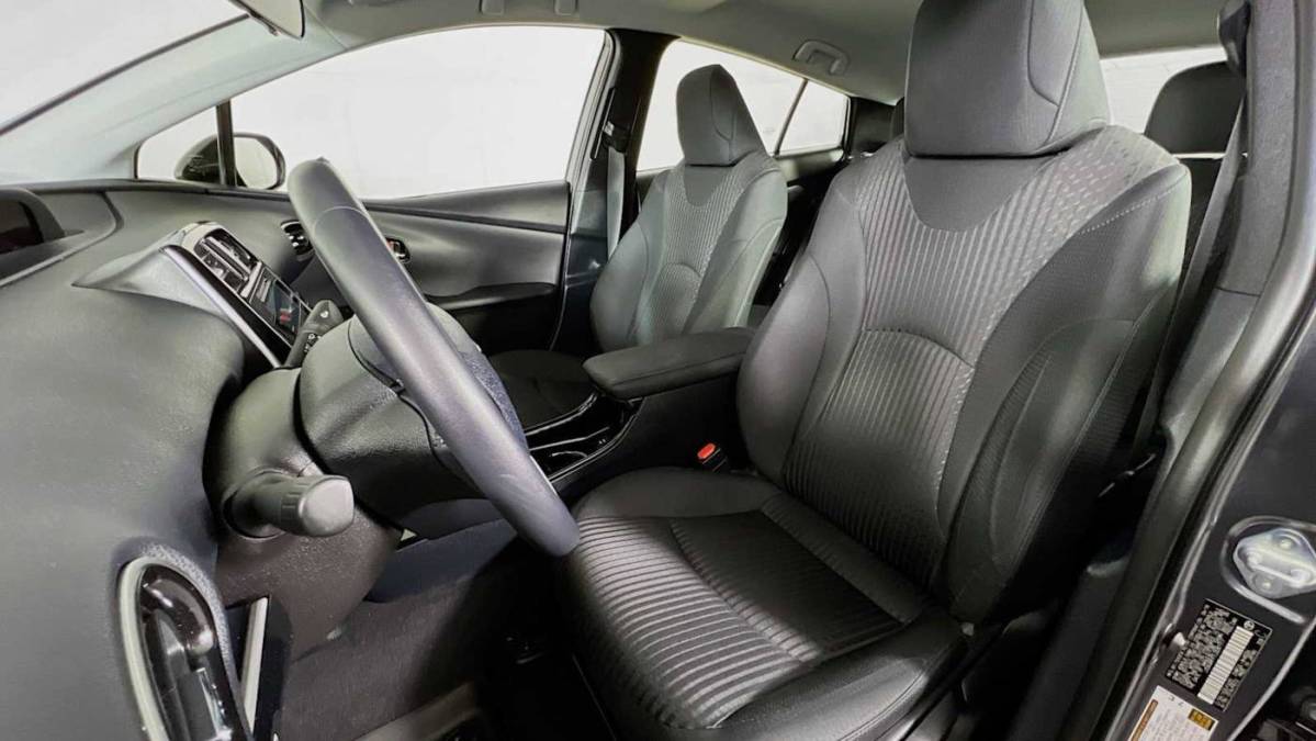 2018 Toyota Prius Prime - Images - 22