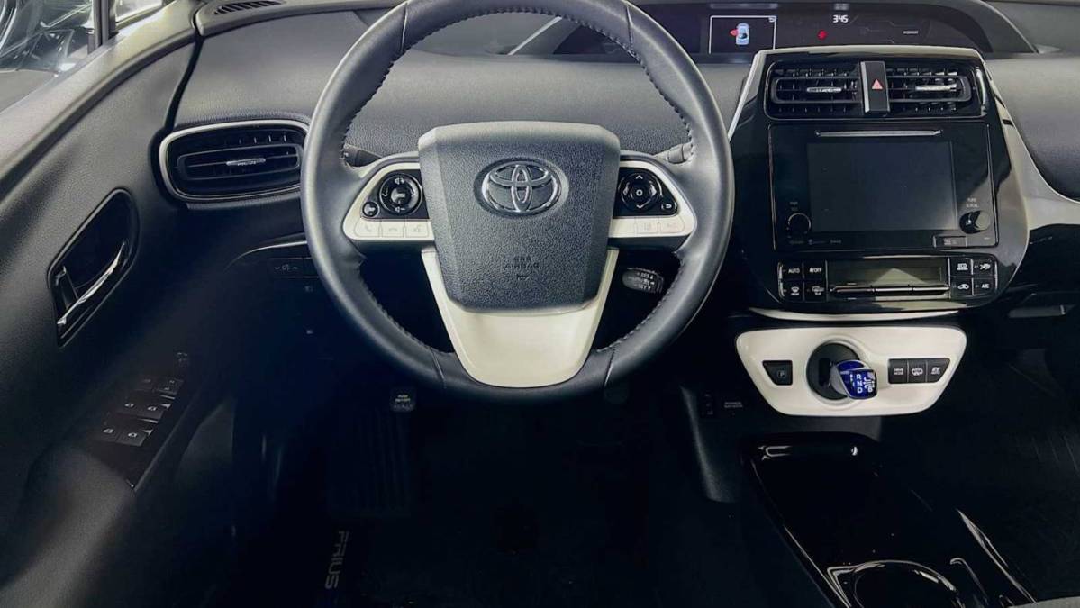2018 Toyota Prius Prime - Images - 23
