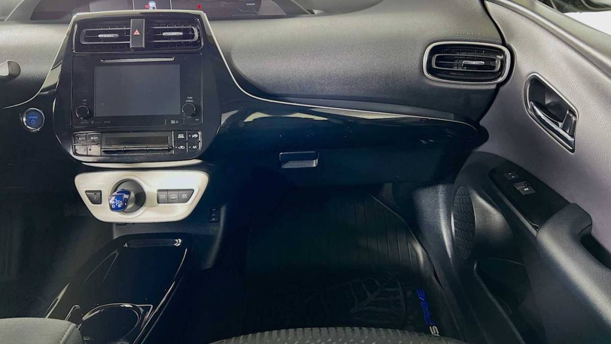 2018 Toyota Prius Prime - Images - 24