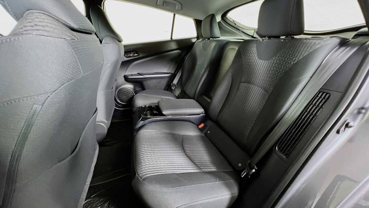 2018 Toyota Prius Prime - Images - 25