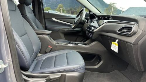 2022 Chevrolet Bolt - Images - 12