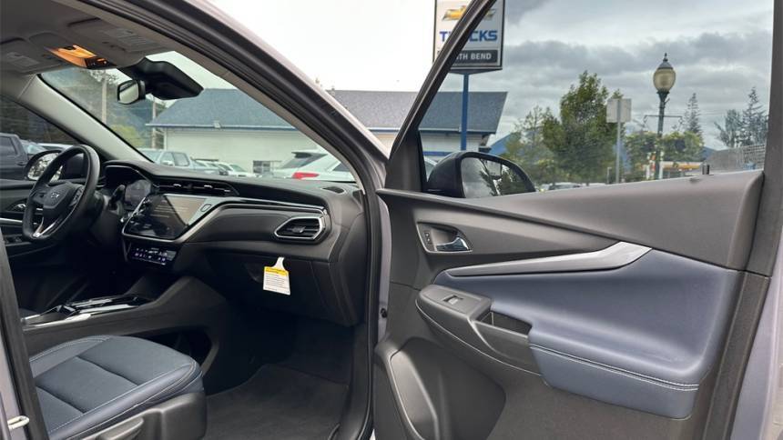 2022 Chevrolet Bolt - Images - 13