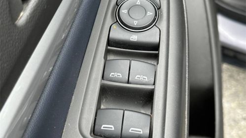 2022 Chevrolet Bolt - Images - 23
