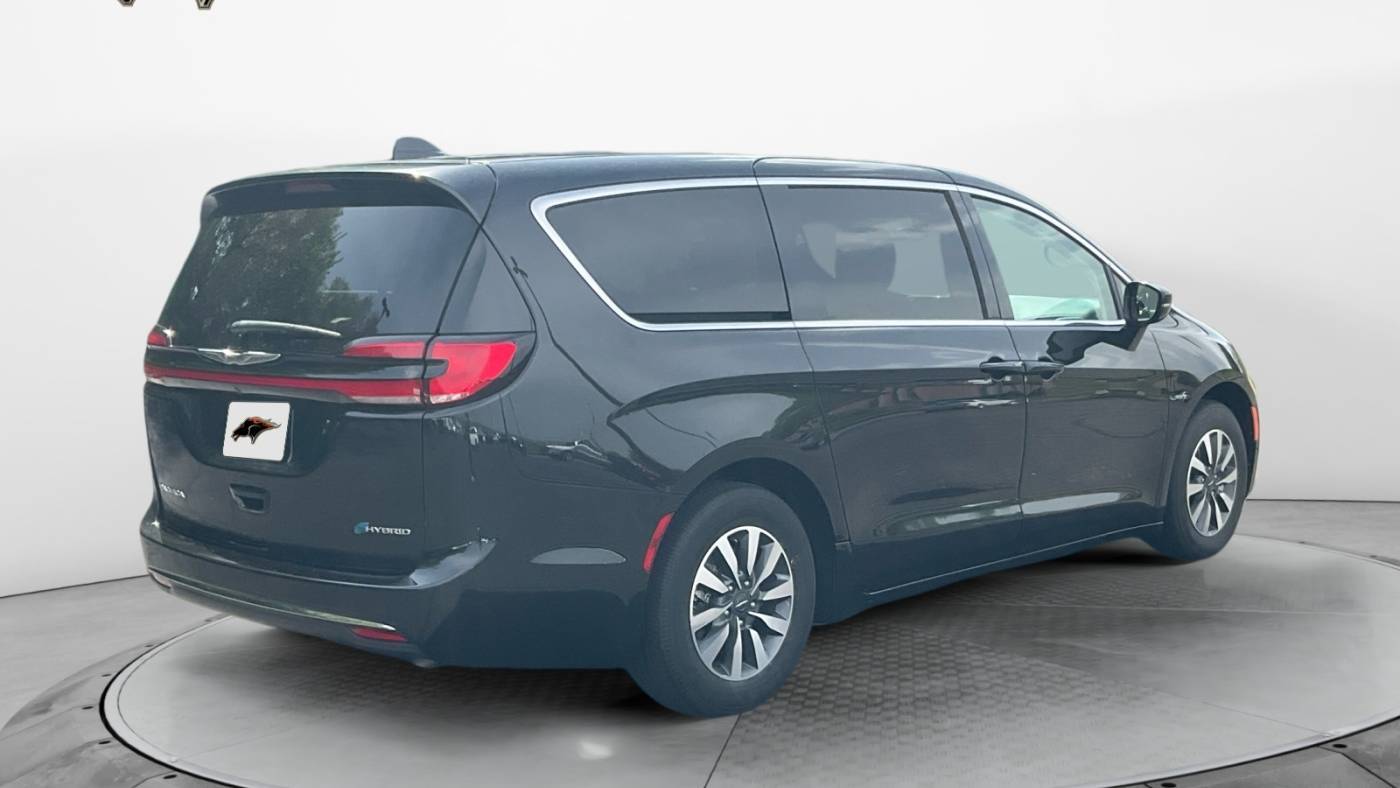 2022 Chrysler Pacifica 2C4RC1L74NR173868