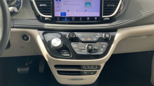 2022 Chrysler Pacifica 2C4RC1L74NR173868