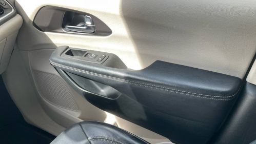 2022 Chrysler Pacifica 2C4RC1L74NR173868