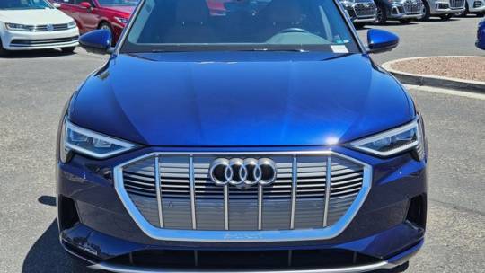 2022 Audi e-tron - Images - 2