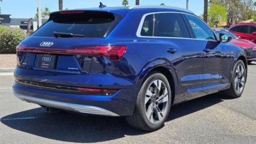 2022 Audi e-tron - Images - 4