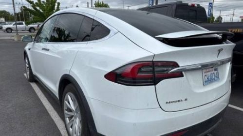 2017 Tesla Model X - Images - 6