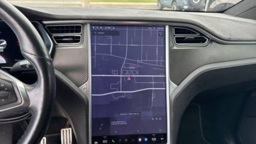 2017 Tesla Model X - Images - 10