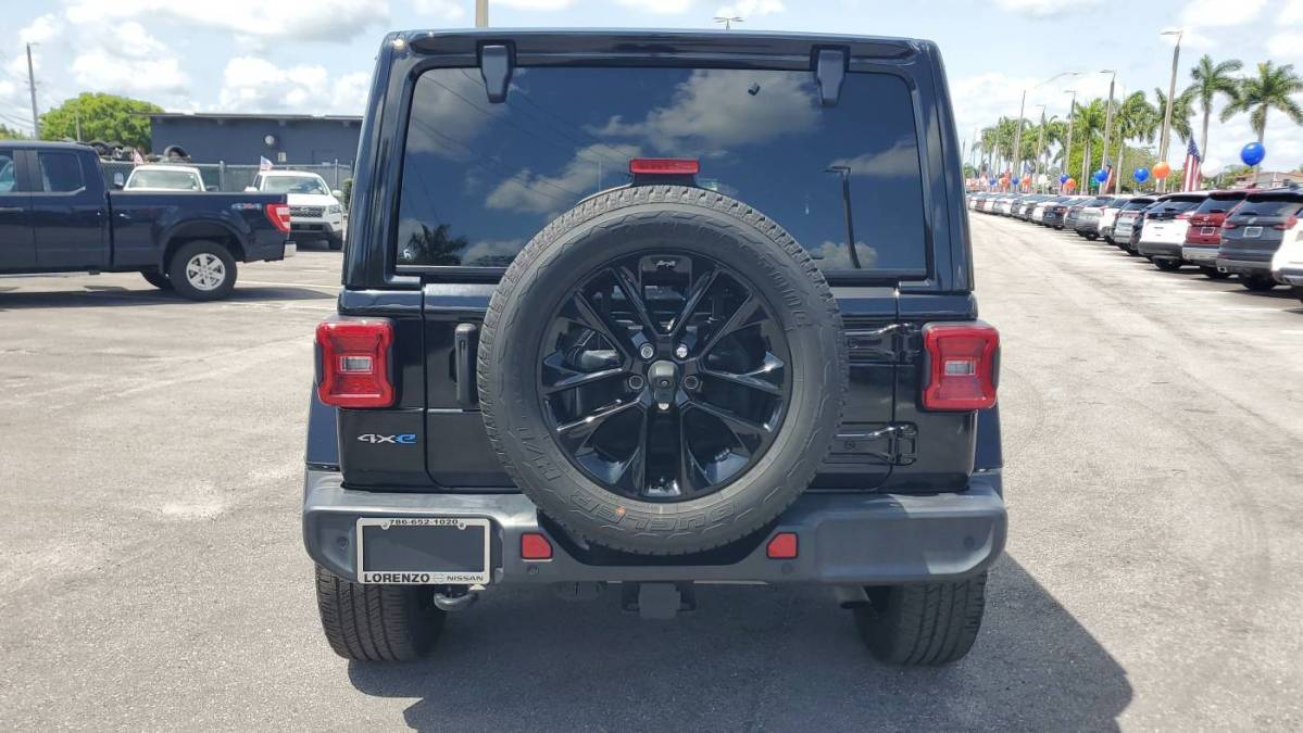 2021 Jeep Wrangler - Images - 6
