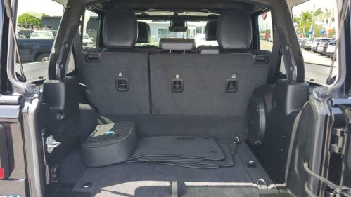 2021 Jeep Wrangler - Images - 11