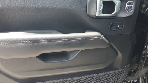 2021 Jeep Wrangler - Images - 19