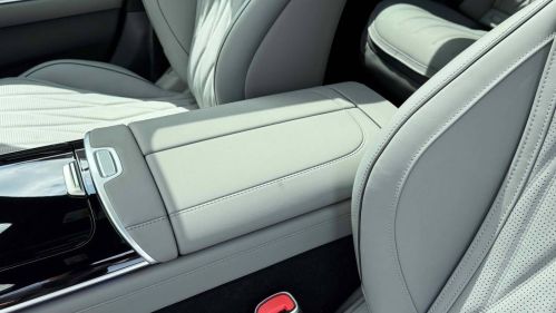 2025 Mercedes S-Class - Images - 26
