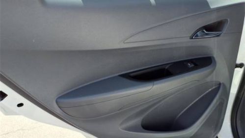 2021 Chevrolet Bolt - Images - 8