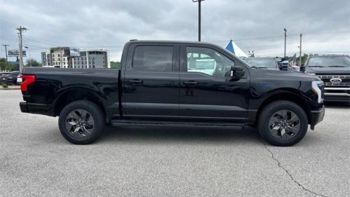 2025 Ford F-150 Lightning - Images - 3