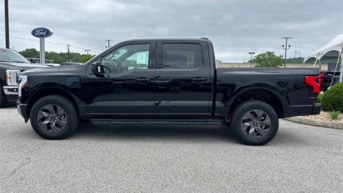 2025 Ford F-150 Lightning - Images - 7