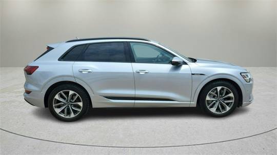 2021 Audi e-tron - Images - 2