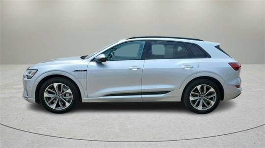 2021 Audi e-tron - Images - 6