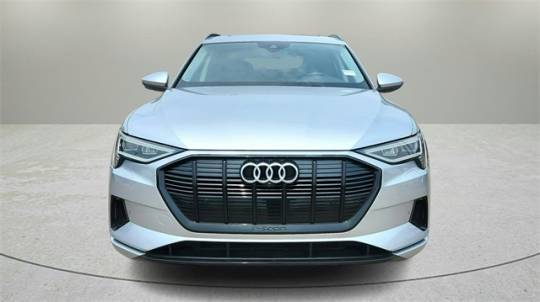 2021 Audi e-tron - Images - 8